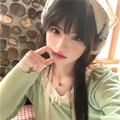 俏佣与我